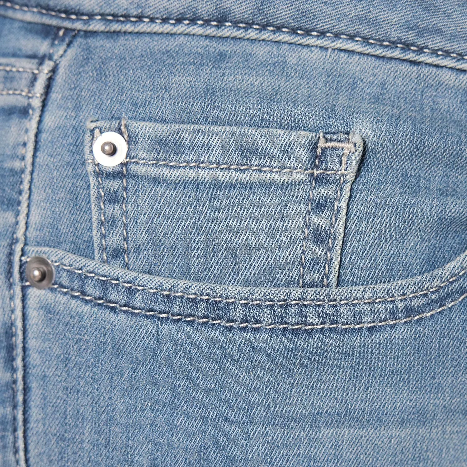 Amazon Essentials Skinny Jeans for Women, High Waist, Stretchy Denim