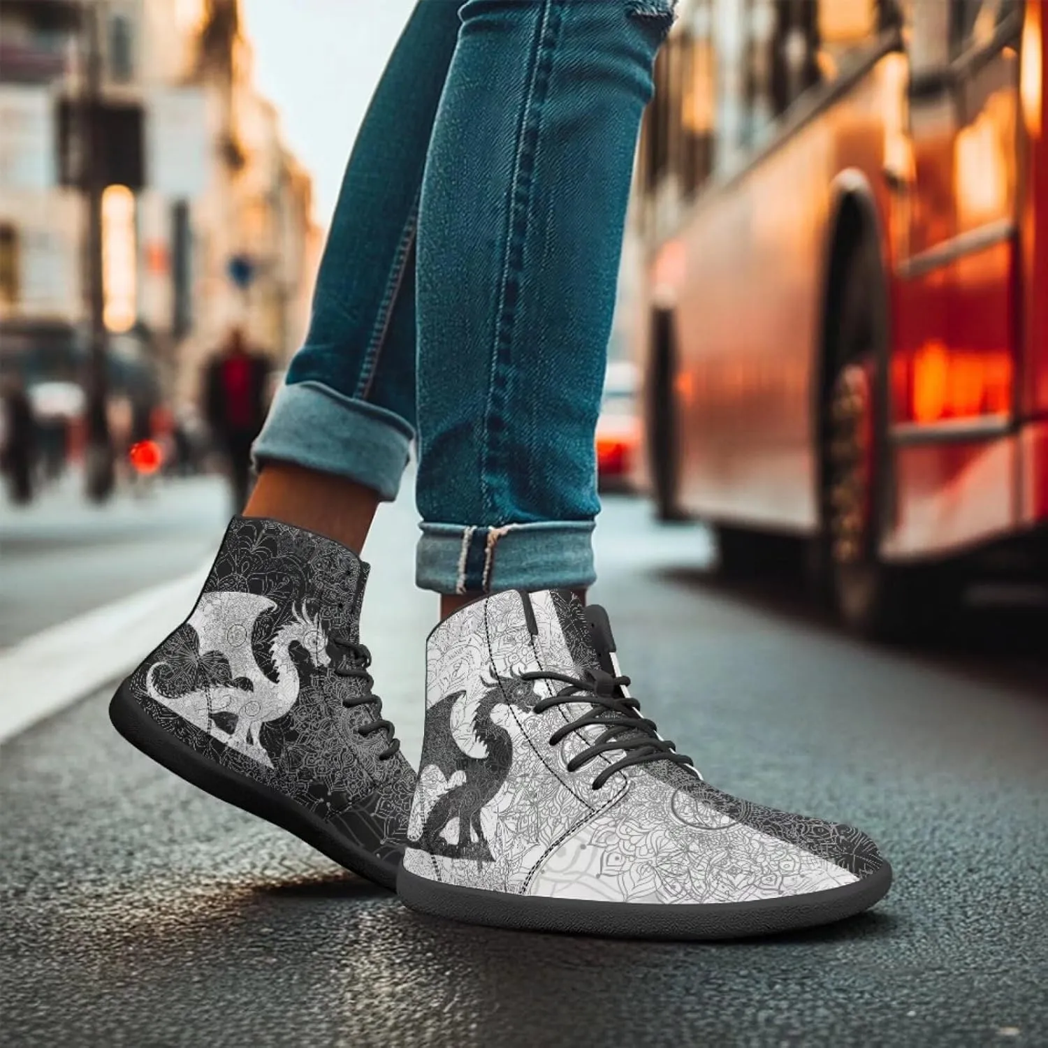 Binienty Barefoot Minimalist Shoes Mens Womens Wide Toe Cross Trainer Zero Drop Lace Up Sneakers