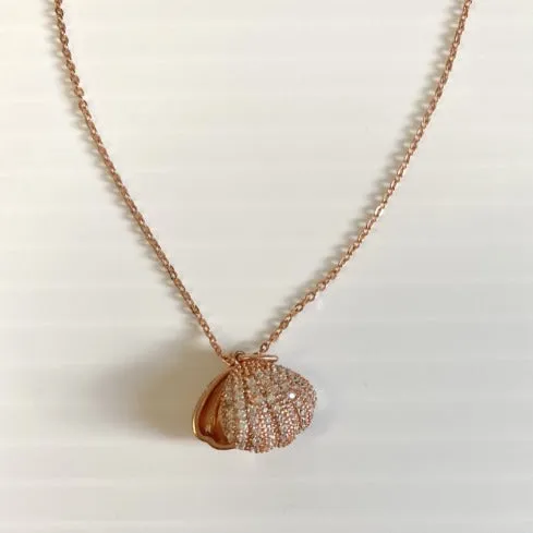 Clam Pearl Necklace