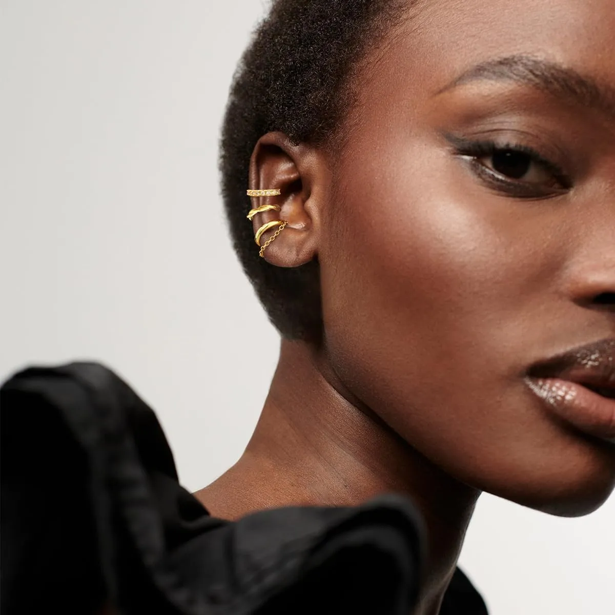 Ear Cuff Earrings for Women Non Piercing: 14k Gold/Silver Plated Clip on Earrings Stacks Fake Helix Cartilage Earrings Hypoallergenic Cubic Zirconia Cuff Chain Earrings for Non Pierced Ears