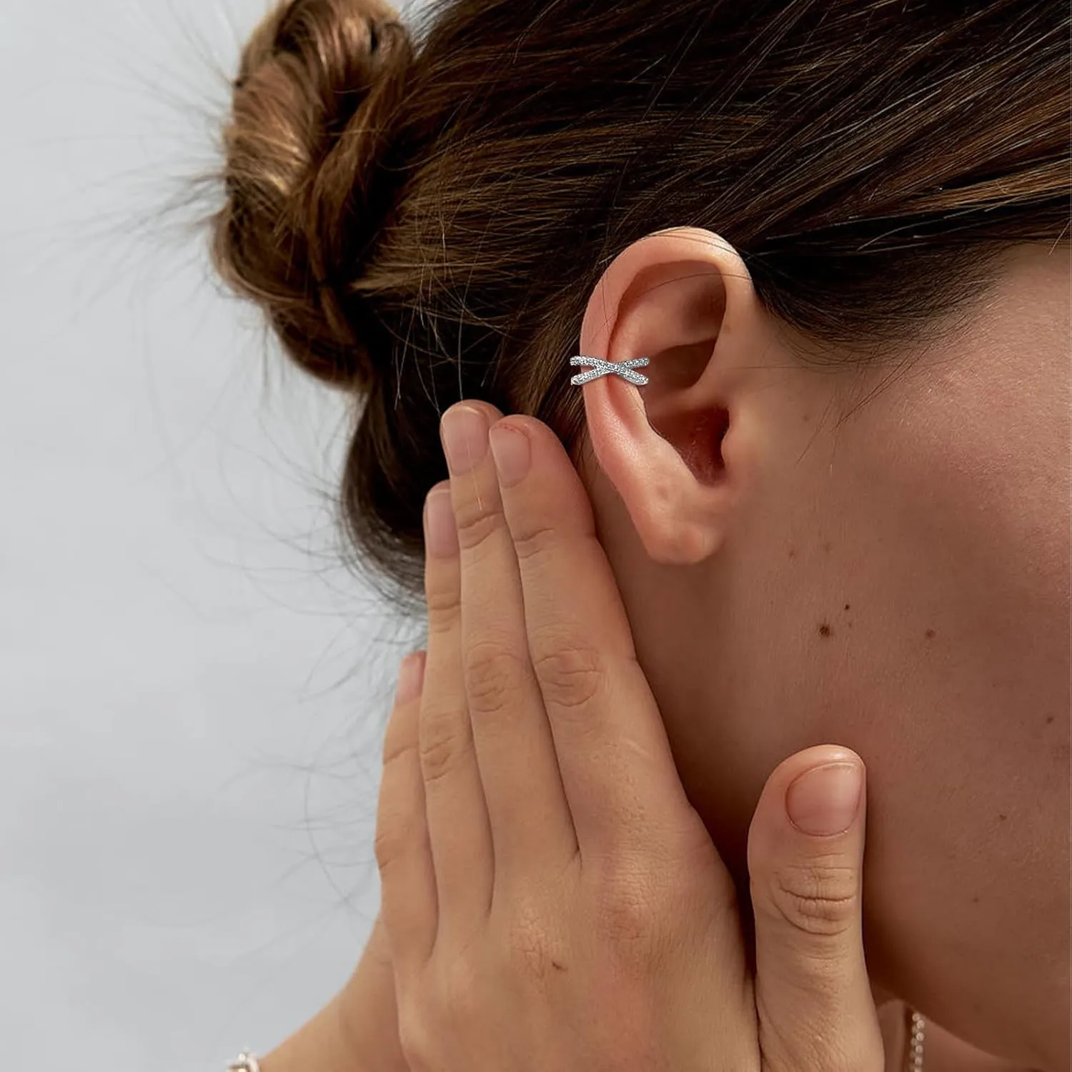 Ear Cuffs Non Piercing Cubic Zirconia Ear Cuff Earrings for Women Trendy Gold Clip on Earrings for Women Gifts Trendy Stuff Hypoallergenic Cartilage Earrings Jewelry