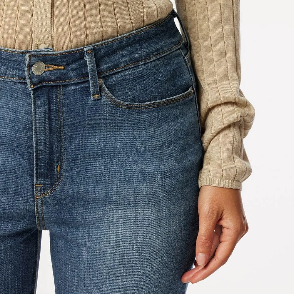 Levi Strauss Signature Gold Women's Modern Skinny Jeans (Also Available in Plus)