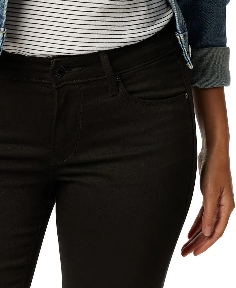 Levi Strauss Signature Gold Women's Totally Shaping Pull-on Skinny Jeans (Available in Plus Size)