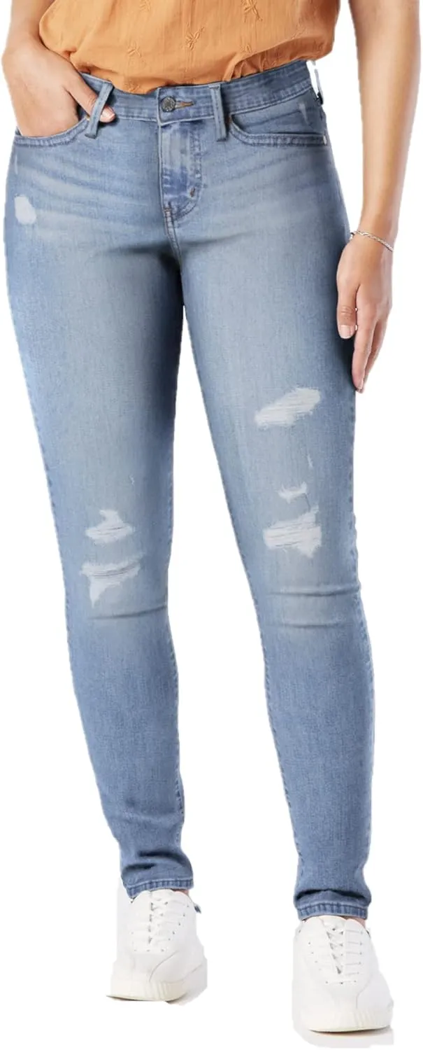 Levi Strauss Signature Gold Women's Totally Shaping Pull-on Skinny Jeans (Available in Plus Size)