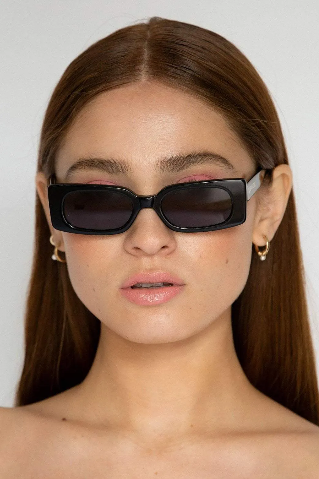 LU GOLDIE SALOME SUNGLASSES - BLACK