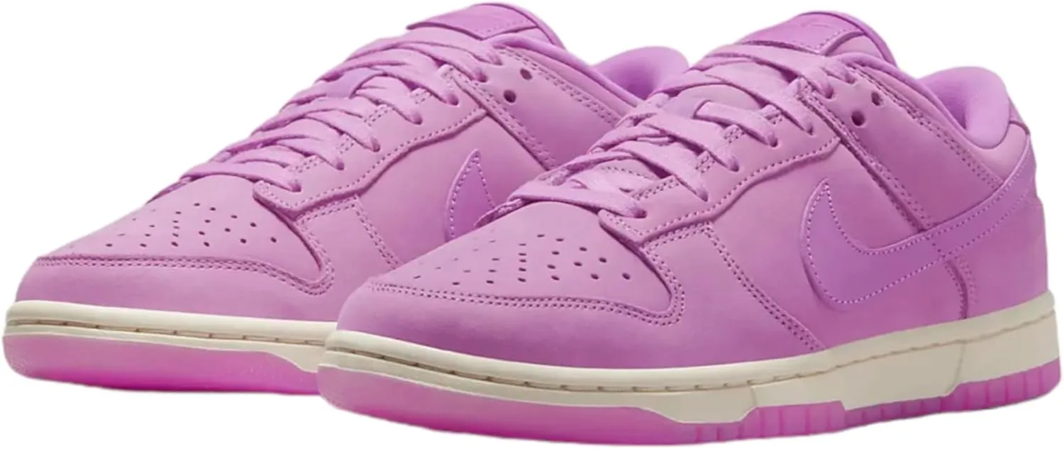 Nike Women's Modern