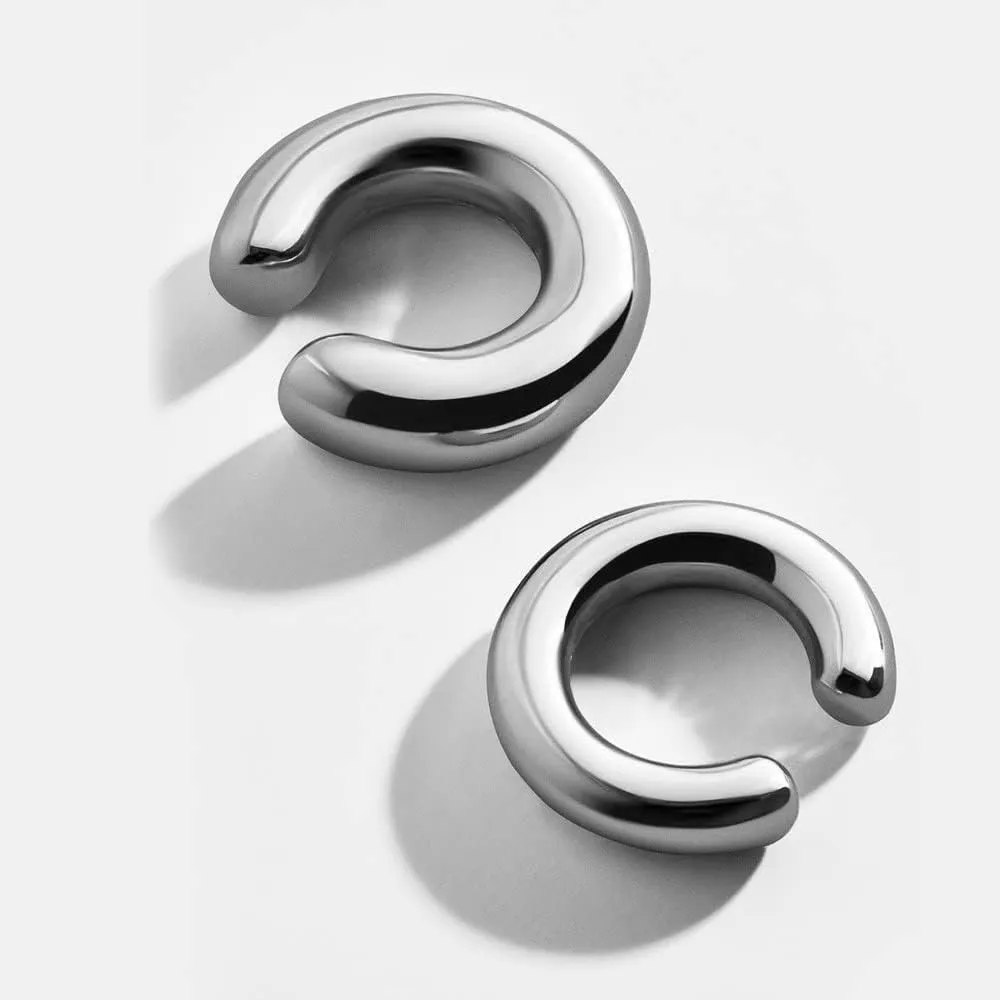 Silver Ear Cuffs for Women Non Piercing Cubic Zirconia Sparkling Huggie Ear Cuff Earrings Gold Cuff Fake Earrings Cartilage Earrings