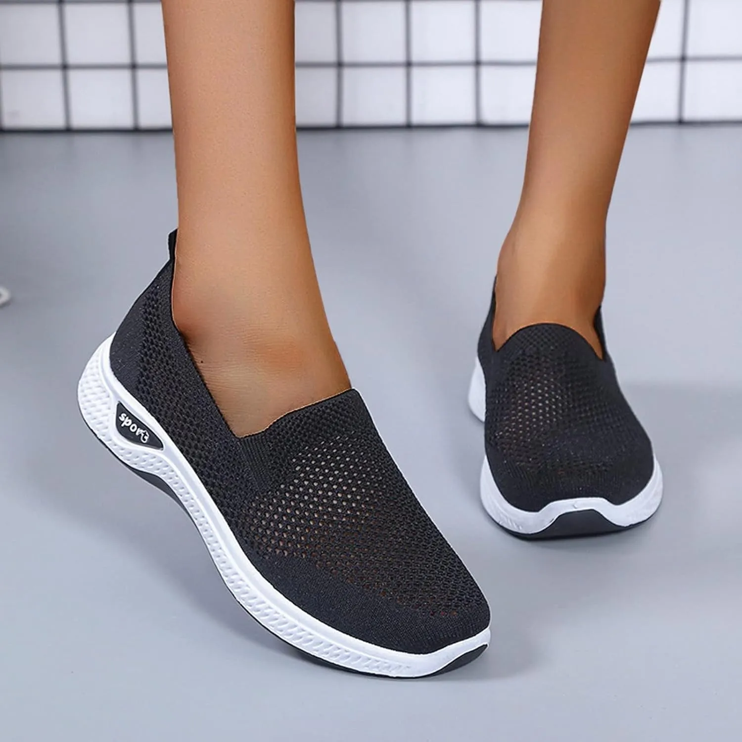 Women Comfortable Slip On Shoes Casual Walking Sneakers Lightweight Canvas Flats Non Slip Breathable Loafers