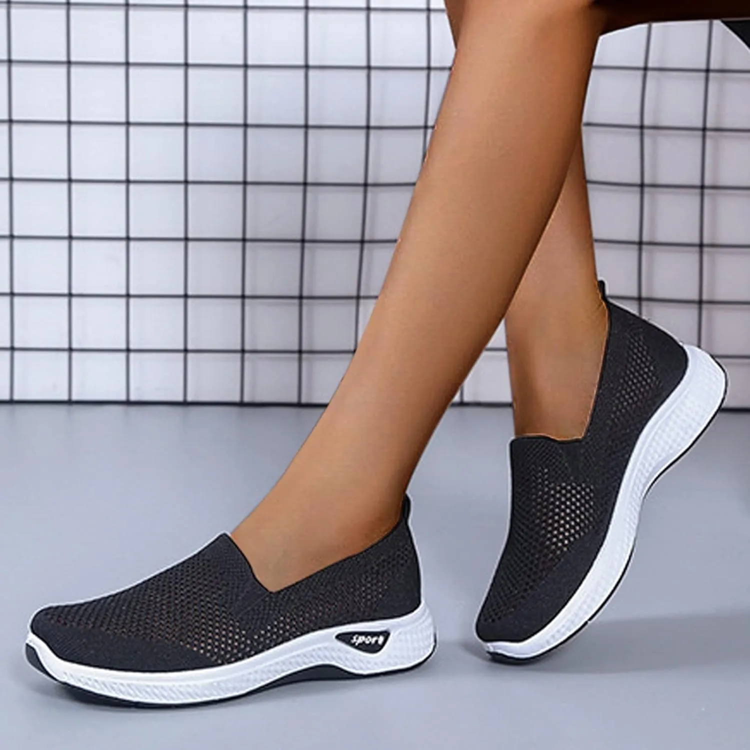 Women Comfortable Slip On Shoes Casual Walking Sneakers Lightweight Canvas Flats Non Slip Breathable Loafers