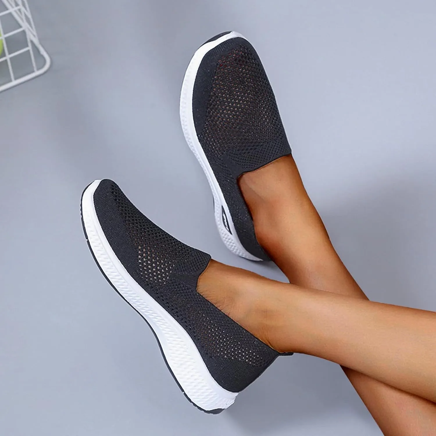 Women Comfortable Slip On Shoes Casual Walking Sneakers Lightweight Canvas Flats Non Slip Breathable Loafers
