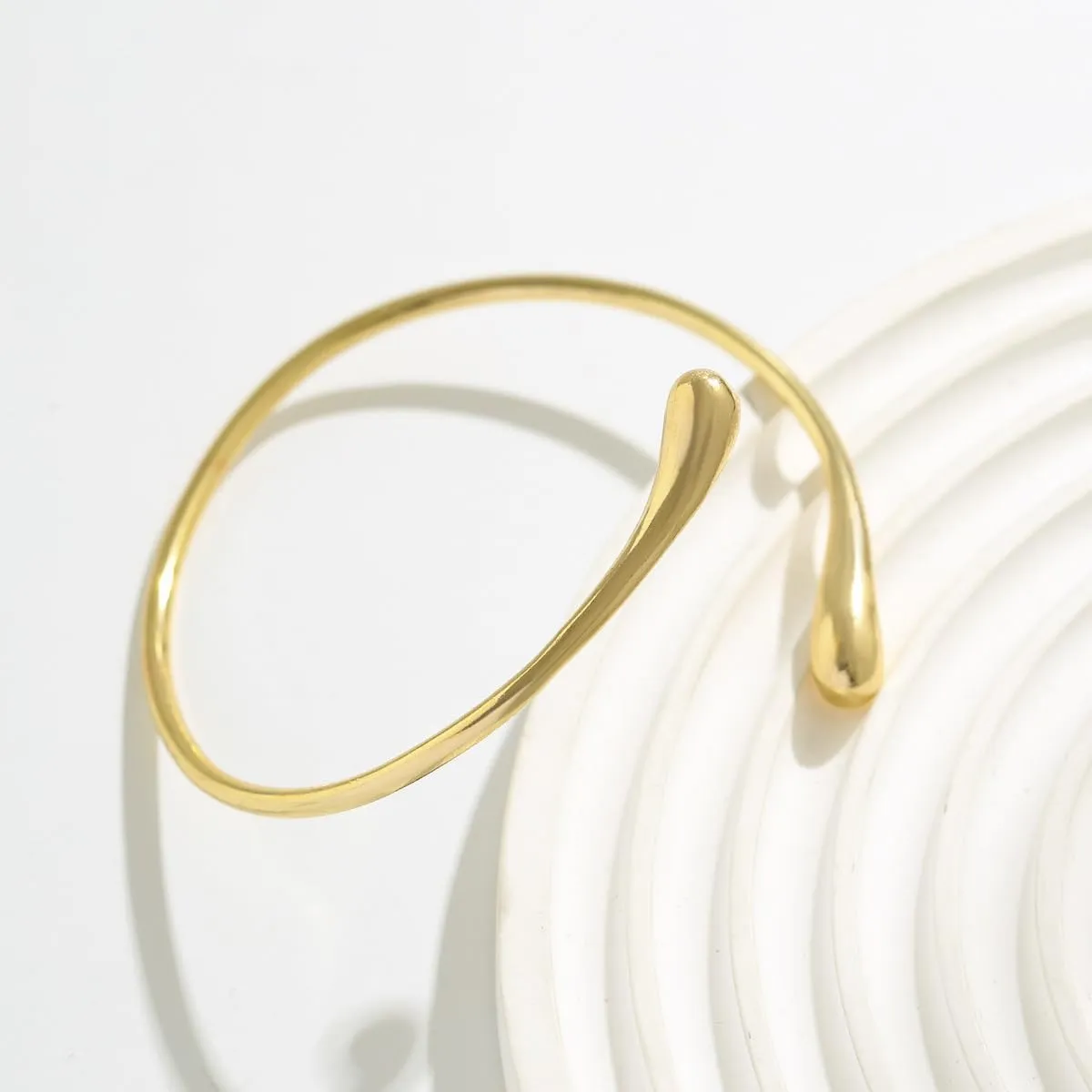 Women's 18k Gold Plated Arm Cuff Bracelet - Minimalist Silver Upper Arm Cuff for Cool