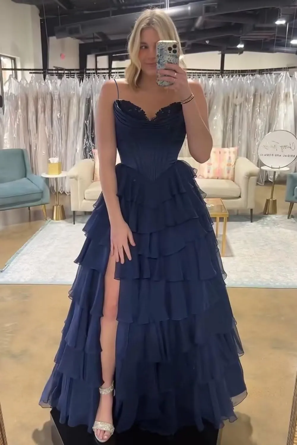 Womens Satin Corset Spaghetti Straps Prom Dresses with Slit Tiered Chiffon Sweetheart Formal Evening Dress HO034